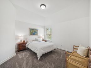 118 Hearthshire Circle, The Woodlands TX 77354