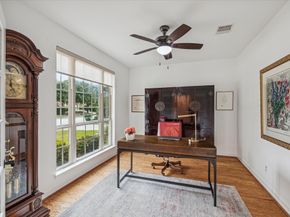 118 Hearthshire Circle, The Woodlands TX 77354