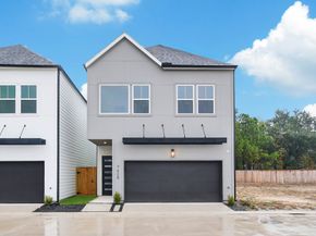 7628 Inwood Hills Lane, Houston TX 77088