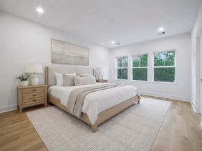 7628 Inwood Hills Lane, Houston TX 77088