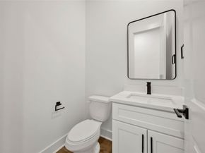 7628 Inwood Hills Lane, Houston TX 77088