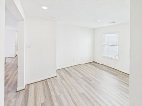 11608 Moonstruck Lane, Houston TX 77048