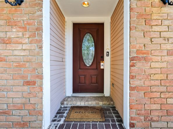 13051 Meadowline Drive, Houston TX 77082