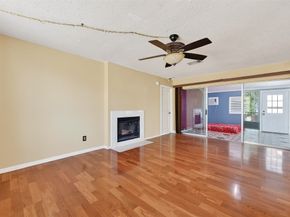 13051 Meadowline Drive, Houston TX 77082