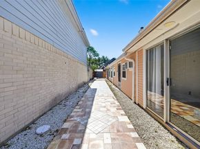 13051 Meadowline Drive, Houston TX 77082