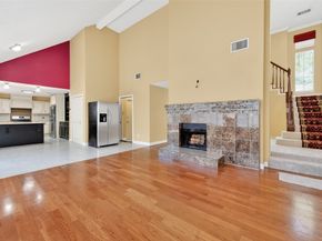 13051 Meadowline Drive, Houston TX 77082