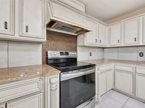 13051 Meadowline Drive, Houston TX 77082