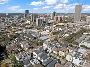 1235 W Bell Street A, Houston TX 77019