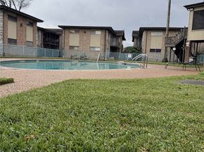 7047 Bissonnet Street 70, Houston TX 77074