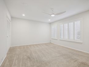 259 Litchfield Lane 66, Houston TX 77024