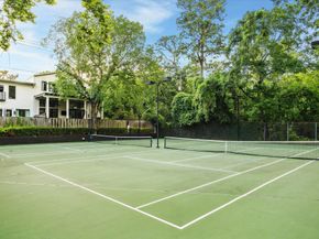 259 Litchfield Lane 66, Houston TX 77024