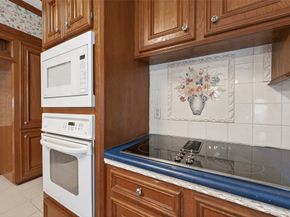 1010 Mill Valley Drive, Sugar Land TX 77498