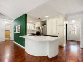 10410 Cedartowne Lane, Sugar Land TX 77498