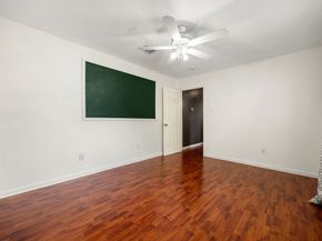 10410 Cedartowne Lane, Sugar Land TX 77498