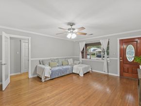 605 Kelley Street, Houston TX 77009