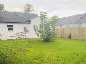 4716 Siegel Street A, Houston TX 77009