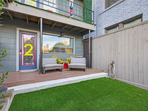 301 W Clay, Houston TX 77019