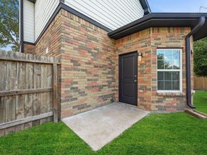 8506 Grand Knolls Drive, Houston TX 77083