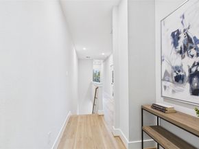 5027 Golden Forest Drive C, Houston TX 77091