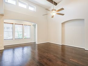 10 Silent Way Drive, Sugar Land TX 77498