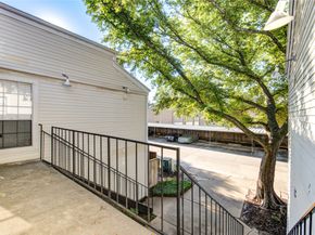 9809 Richmond Avenue D5, Houston TX 77042