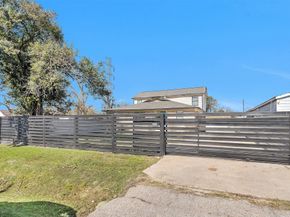 2601 Creston Drive, Houston TX 77026