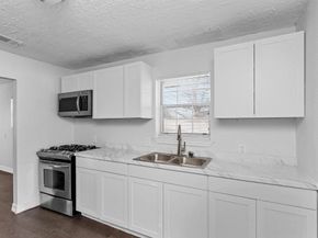 2601 Creston Drive, Houston TX 77026