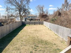 3407 Sakowitz Street AB, Houston TX 77026