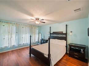 10 Orchid Grove Place, The Woodlands TX 77385