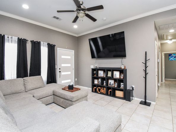 10014 Sierra Drive, Houston TX 77051