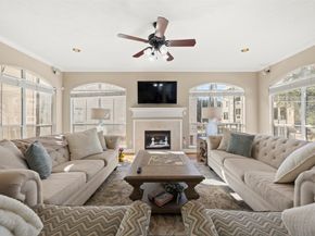 1314 Utah Street, Houston TX 77007