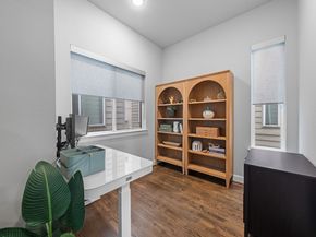 959 W 17th Street, Houston TX 77008