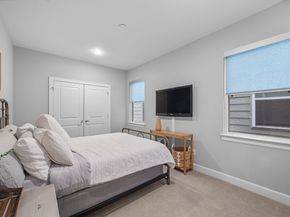 959 W 17th Street, Houston TX 77008