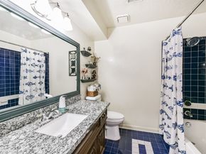 338 Grand Oaks Boulevard, Houston TX 77015