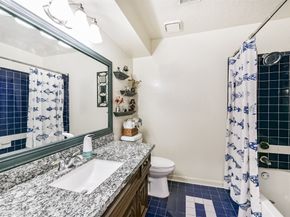 338 Grand Oaks Boulevard, Houston TX 77015