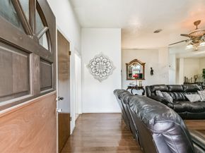 338 Grand Oaks Boulevard, Houston TX 77015