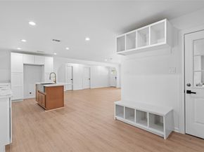 719 E 40th 1/2 Street, Houston TX 77022