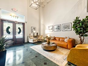 1120 Texas Street 7D, Houston TX 77002