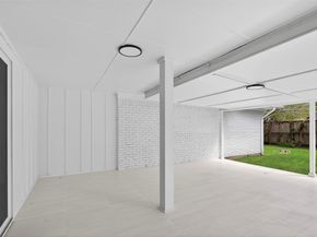 5447 Darnell Street, Houston TX 77096