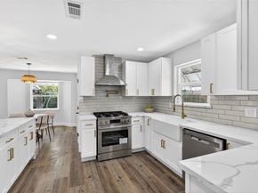 5447 Darnell Street, Houston TX 77096