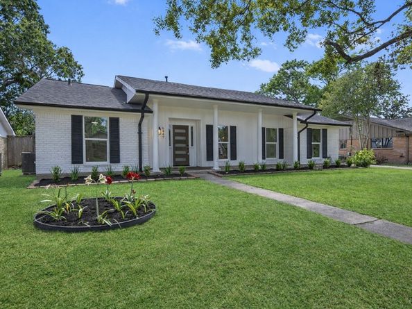 5447 Darnell Street, Houston TX 77096