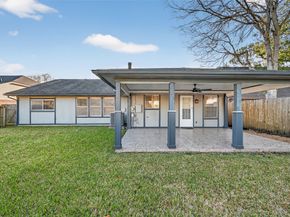 15819 Contender Lane, Friendswood TX 77546