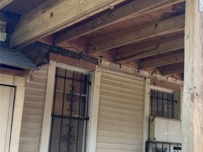 241 Owens Street, Houston TX 77029