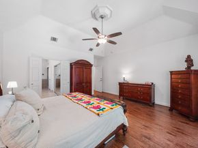 5 Hidden Pond Place, The Woodlands TX 77381