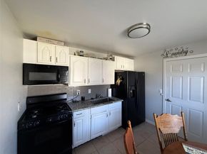 8125 Shotwell Street, Houston TX 77016