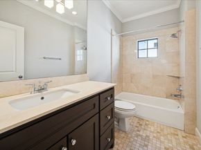 615 W Bell Street, Houston TX 77019