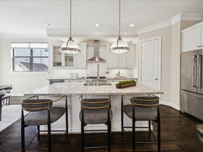 615 W Bell Street, Houston TX 77019