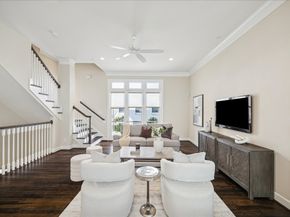 615 W Bell Street, Houston TX 77019