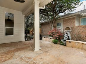 146 E Northcastle Circle, The Woodlands TX 77384