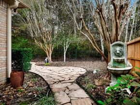 146 E Northcastle Circle, The Woodlands TX 77384